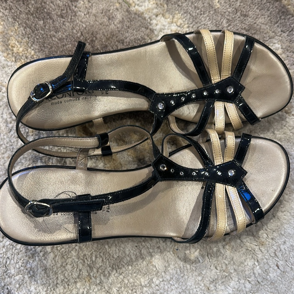 Confort Moda Comoda Italiana Wedge 41